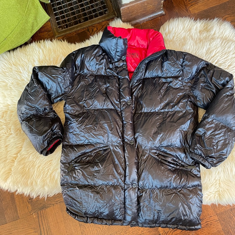 Michael Kors // Ultra Light Weight Down Puffer black down puffer red lined